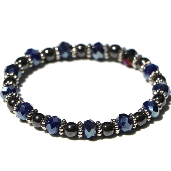 Magnetic Crystal Hematite Bracelet - Picture 1 of 2